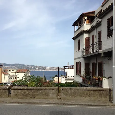 Casa Indipendente * Villa San Giovanni